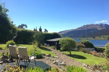 Twostones Self Catering Cottage Arrochar Exterior photo